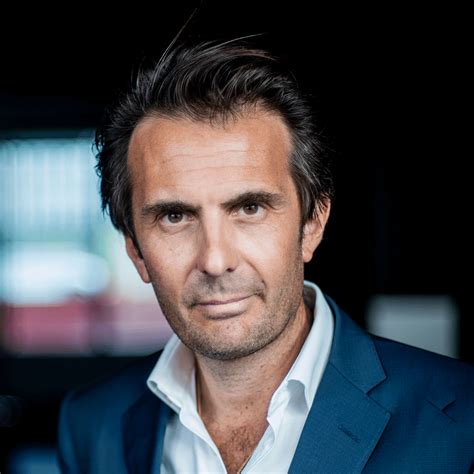 Yannick Bolloré — Wikipédia.